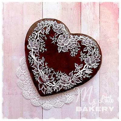 Victorian Heart of Lace cookie - Cake by Nadia "My Little Bakery"