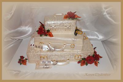 Travelling Wedding Cake! - Cake by Karen Dodenbier