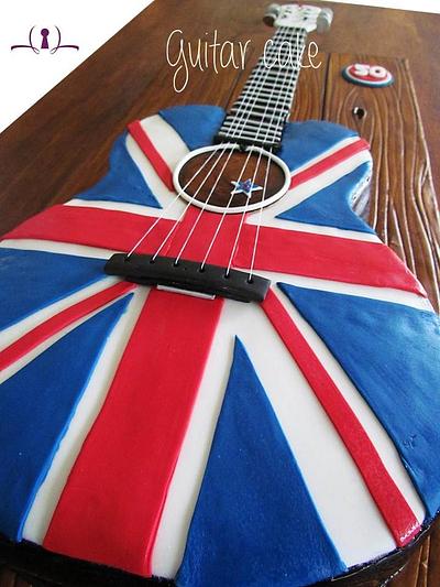 Union Jack guitar - Cake by thehiddenkitchenct