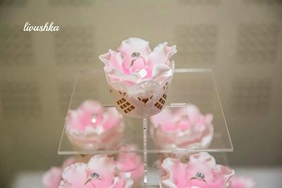 wedding cupcakes - Cake by livushka