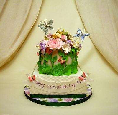 flowers and butterflies - Cake by Mojo3799