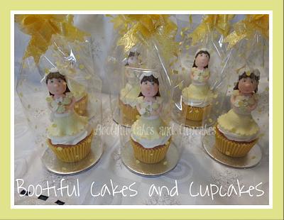 bridesmaid cupcakes - Cake by bootifulcakes