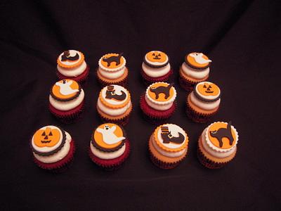 Halloween Cupcakes - Cake by Benni Rienzo Radic