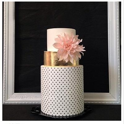 Wafer paper Dahlia & polka dots - Cake by Stevi Auble