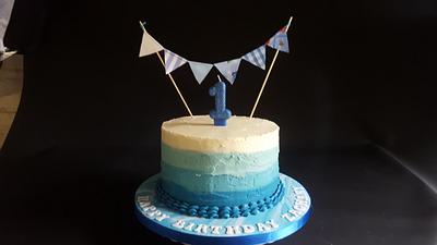 Blue ombre cake - Cake by Julie's Cake in a Box