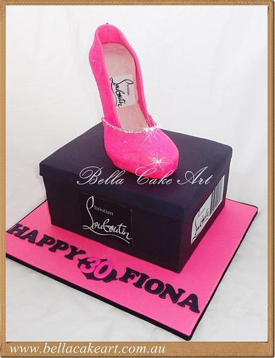 Shoe box and shoe cake - Cake by Bella Cake Art