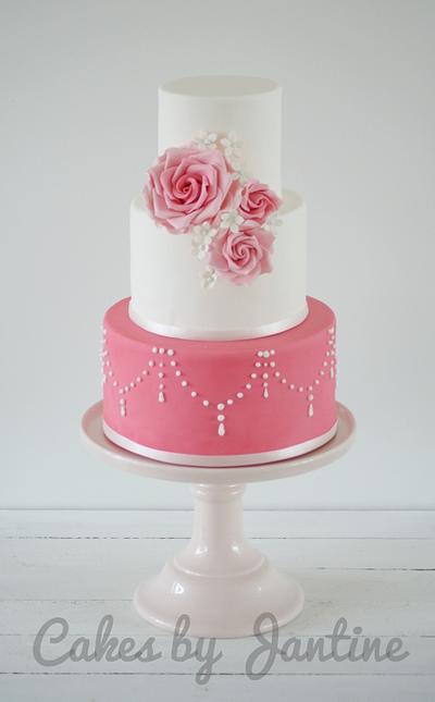 Sweet roses cake - Cake by Cakes by Jantine
