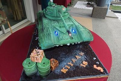 Military tank cake - Cake by Aani