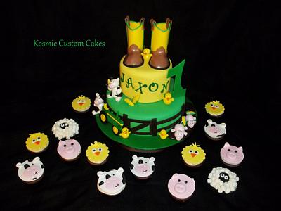 John Deere w/matching cupcakes - Cake by Kosmic Custom Cakes