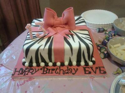 My Daughters Birthday Cake - Cake by Zoe White