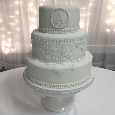 Pearl Beauty - Cake by Theresa