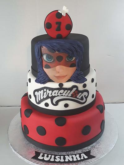 Miraculous - Cake by Ana Sofia Militão 