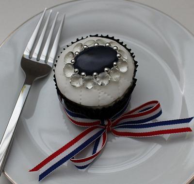 Cupcakes to celebrate the Royal wedding - Cake by Victorious Cupcakes