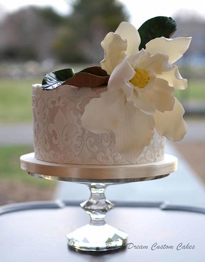 Sugar Magnolia - Cake by Elisabeth Palatiello