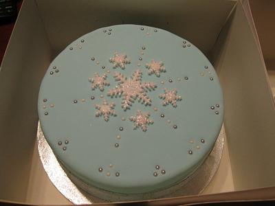 Christmas Cakes - Cake by Laura Galloway 