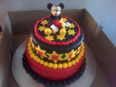 Mickey Mouse - Cake by Nicolene