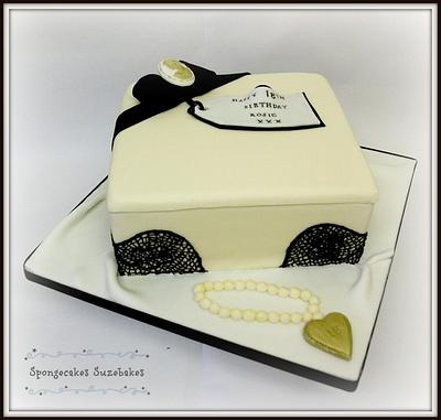 Vintage Birthday Box - Cake by Spongecakes Suzebakes