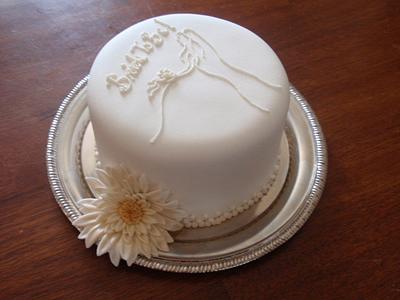 Daisy Bridal Shower  - Cake by Dayna Robidoux