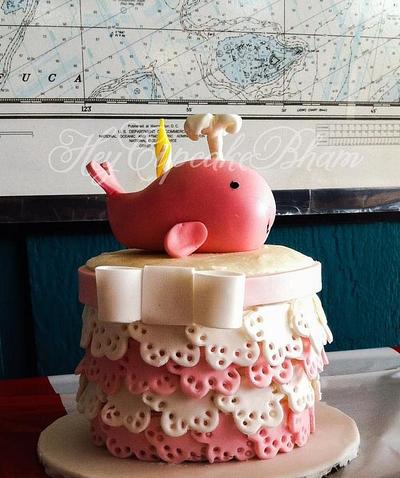 Girly Nautical Smash Cake - Cake by Heycupcakebham