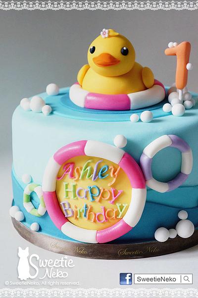 Rubber ducky cake - Cake by Karen Heung 