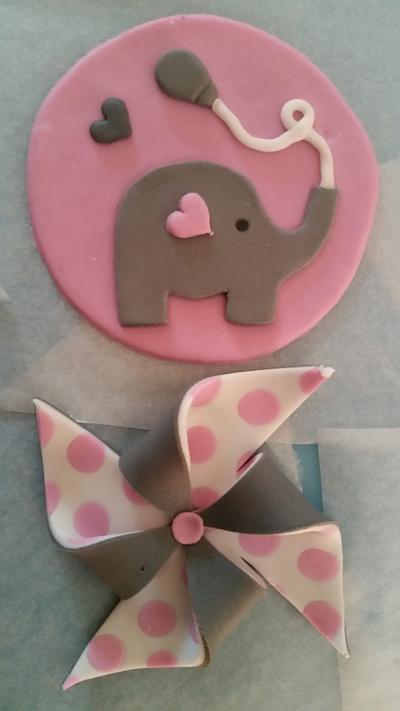 Elephant Love - Cake by Charlotte Shaw
