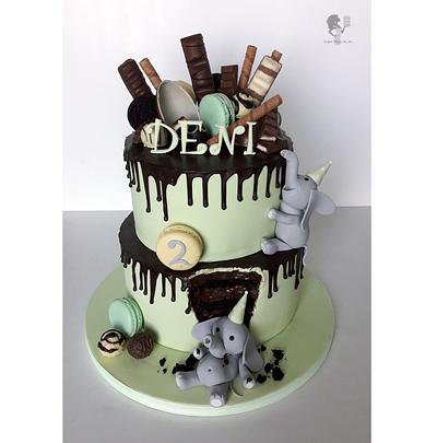 Happy elephants! - Cake by Antonia Lazarova