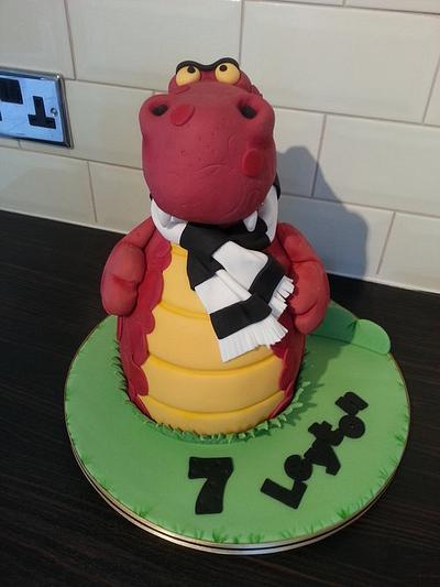 Dragon cake - Cake by GazsCakery