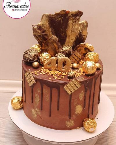 40 gold birthday - Cake by Moanacakes