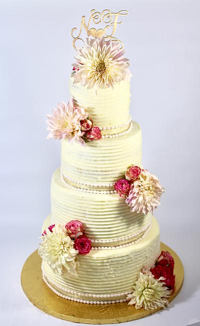 Buttercream wedding cake  - Cake by soods