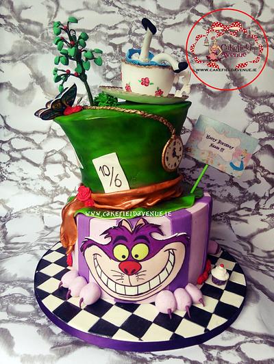 Alice In Wonderland - Cake by Agatha Rogowska ( Cakefield Avenue)