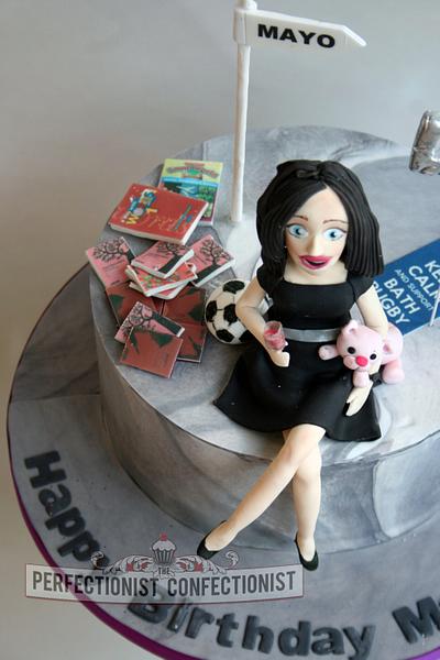 Margaret - 40th Birthday Cake  - Cake by Niamh Geraghty, Perfectionist Confectionist