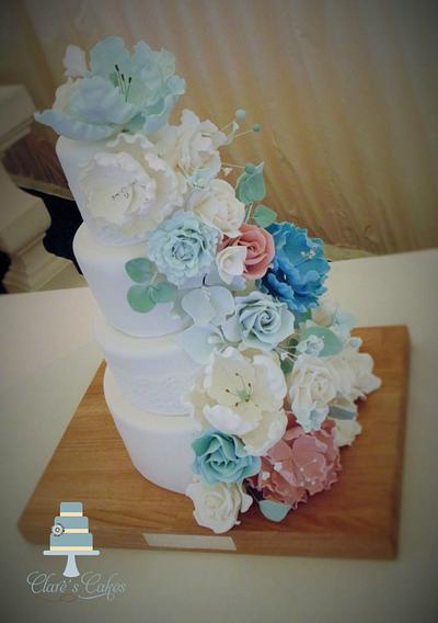 Last Wedding Cake of 2014..... - Cake by Clare's Cakes - Leicester