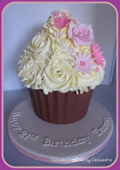 Gluten Free Giant Cupcake - Cake by Cupcakecreations