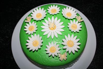 Daisy cake. - Cake by Natalia
