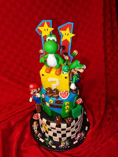 Mario - Cake by Julia Dixon