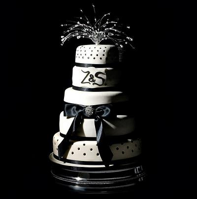 5 Tier Black and Ivory Wedding Cake - Cake by muffintops
