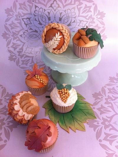 Autumn Cupcakes - Cake by CakeyBakey Boutique