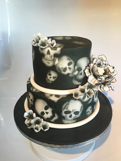 Skull and flowers wedding cake  - Cake by Maria-Louise Cakes