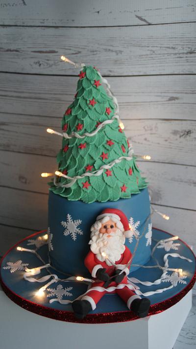 Christmas tree- santa cake - Cake by Cake Garden 