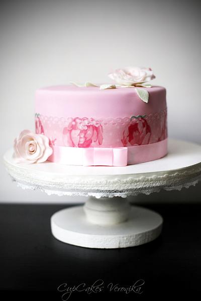 Cake with roses - Cake by CupCakes Veronika