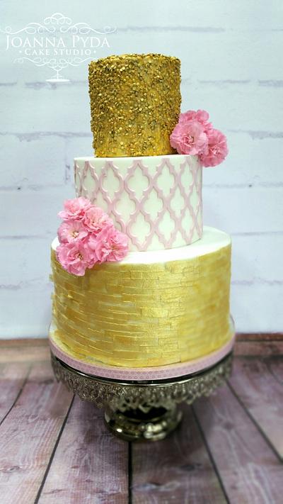 Gold sequin cake - Cake by Joanna Pyda Cake Studio