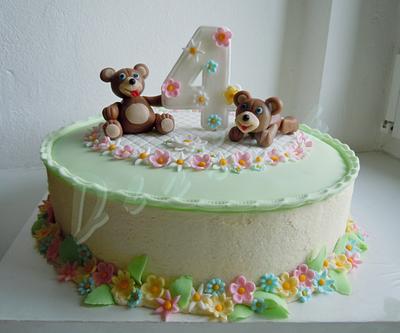 Bears - Cake by Derika