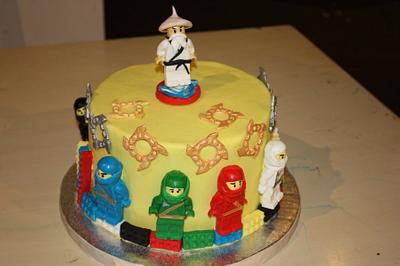 Lego Ninjago - Cake by Ozabby