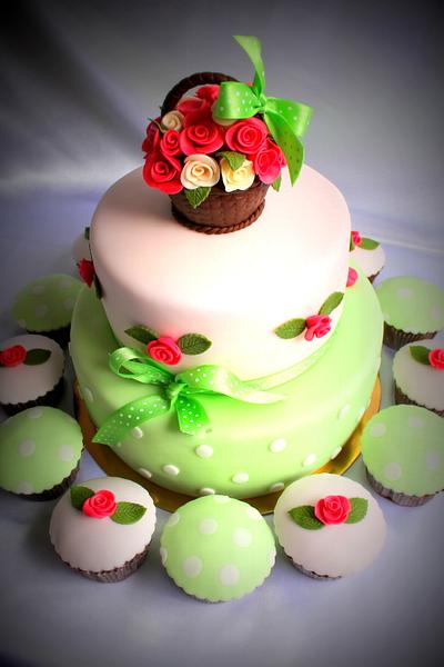 polka dots and roses - Cake by Kateřina Lončáková