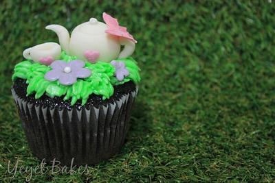 Teapot Cupcake - Cake by Yeyet Bakes