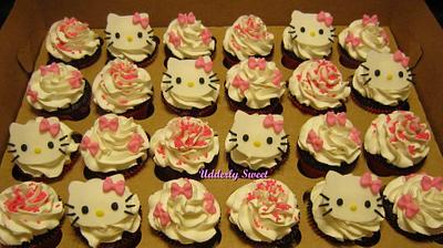 Hello Kitty Cupcakes - Cake by Michelle