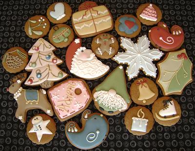 Christmas Whimsy Cookie Set - Cake by virago