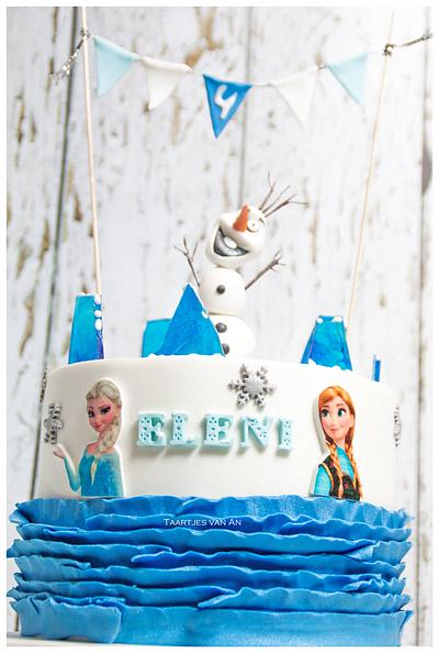 Frozen, again but I still love it! - Cake by Taartjes van An (Anneke)
