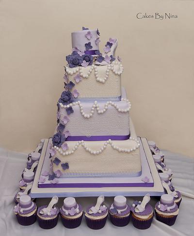 Top hat and shoe wedding cake - Cake by Cakes by Nina Camberley
