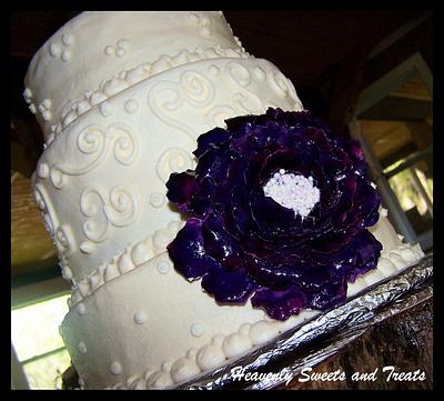 Purple Flower - Cake by HeavenlySweets